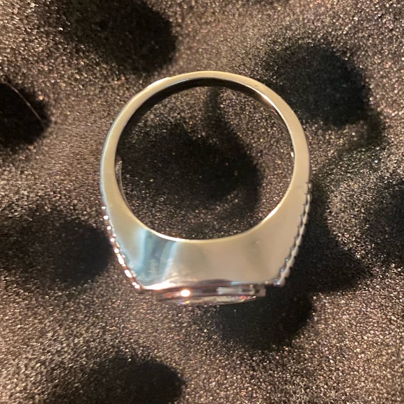 Crystal Ring - Picture 5 of 6